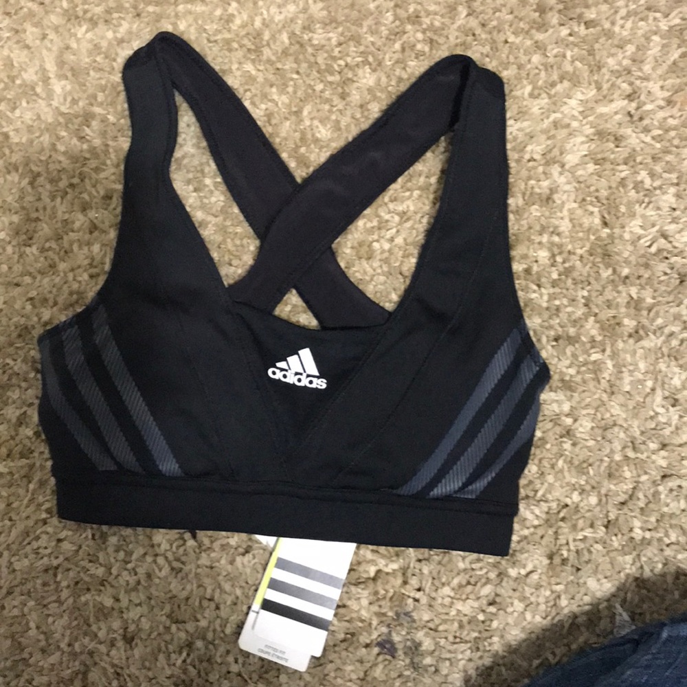 Sports bra